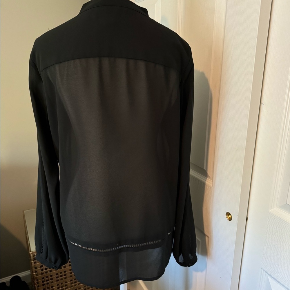 Michael Kors Black Vneck‎ pullover Tunic Sheer Blouse Eyelet Office Workwear M - Picture 10 of 14
